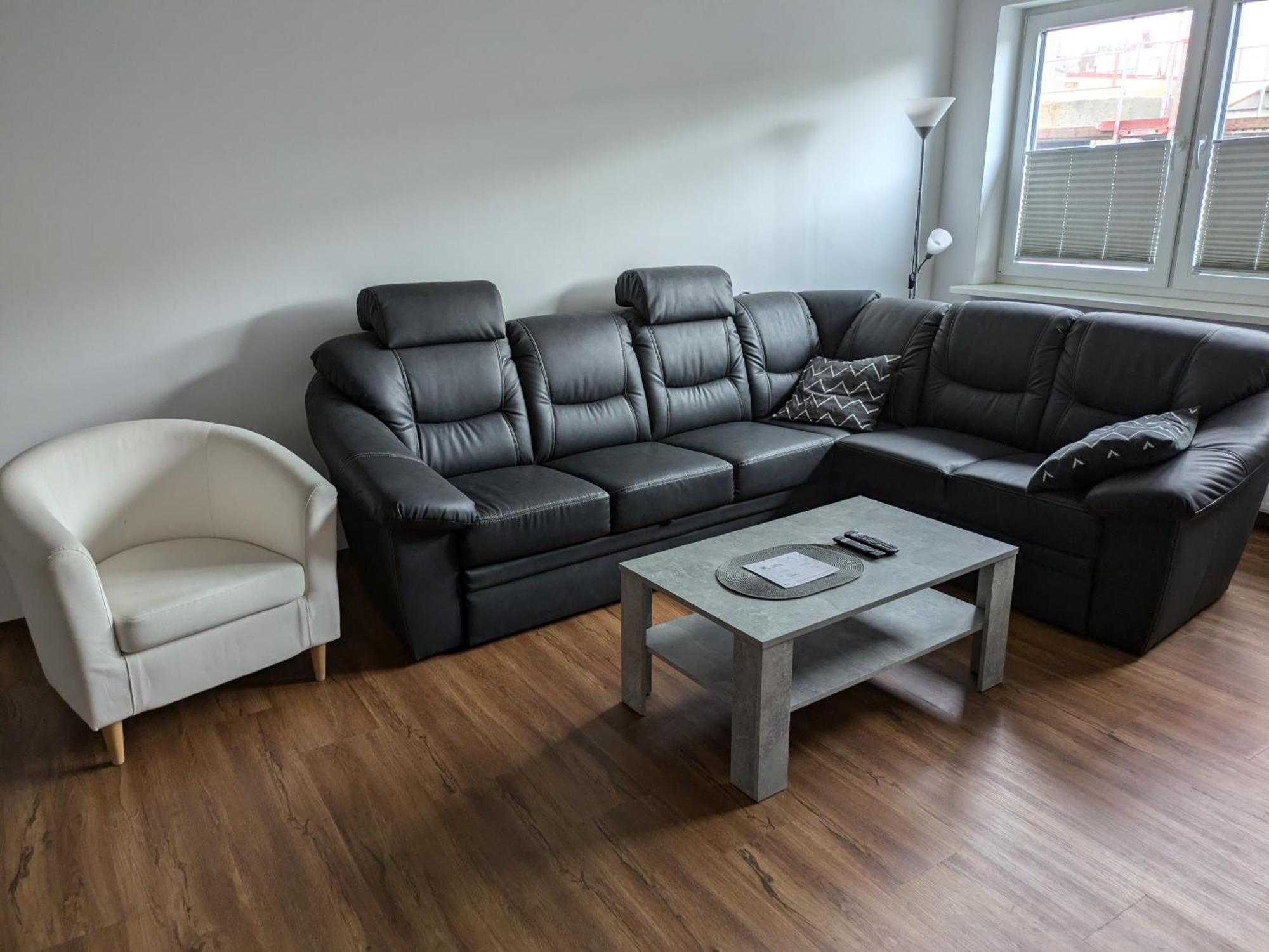 Schoene Einfache Ferienwohnung Zwischen Stadt Und Meer Вильгельмсхафен Экстерьер фото