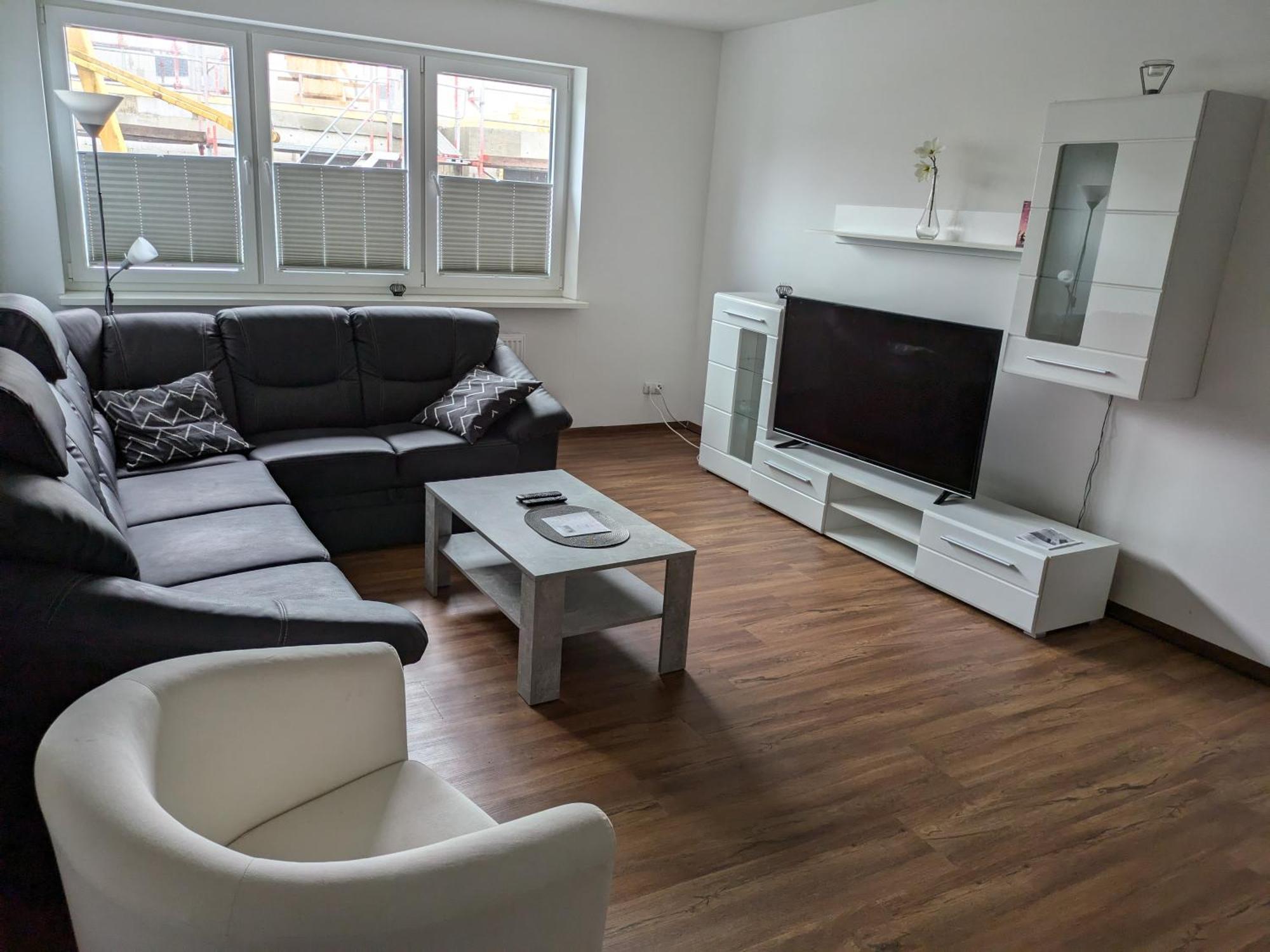 Schoene Einfache Ferienwohnung Zwischen Stadt Und Meer Вильгельмсхафен Экстерьер фото